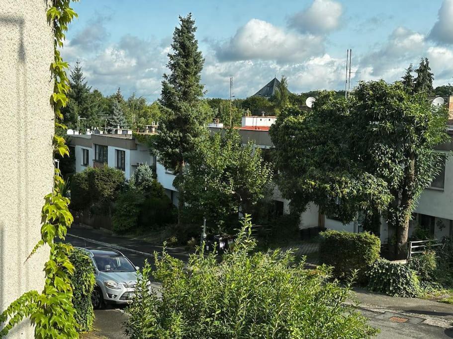 V Rezidencni Ctvrti Prahy 6 * Прага